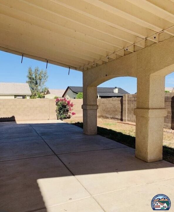 Building Photo - 218 Mazatlan Dr