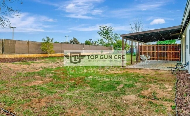 Building Photo - 347 Provo St