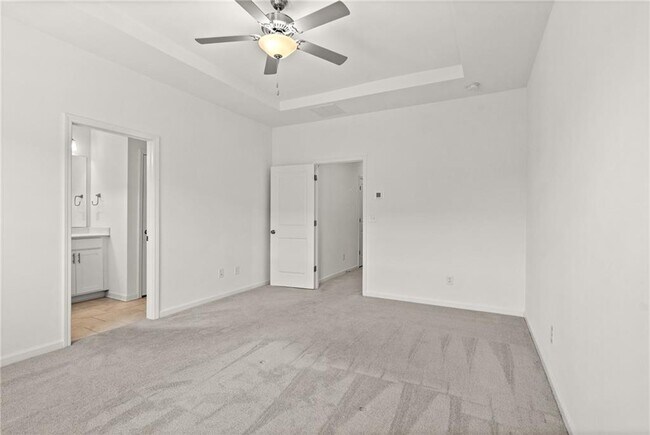 Building Photo - 1619 Avery Wy