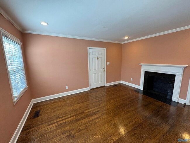 Building Photo - 2713 Hastings Rd SW