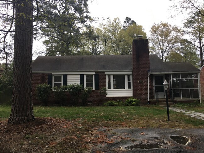 Building Photo - 5206 Lee Ave