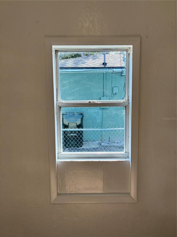 Building Photo - 812 Marion St