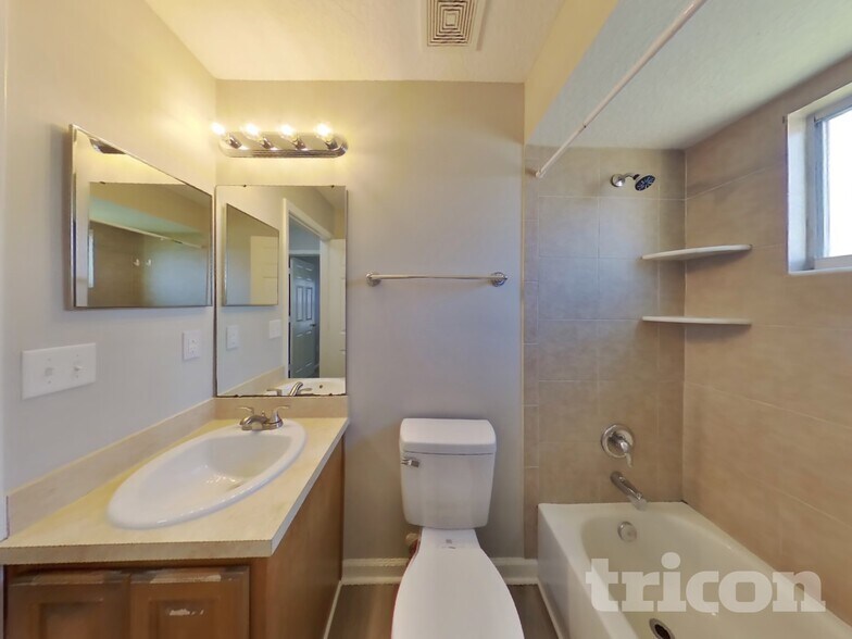 Building Photo - 1170 Summer Springs Drive