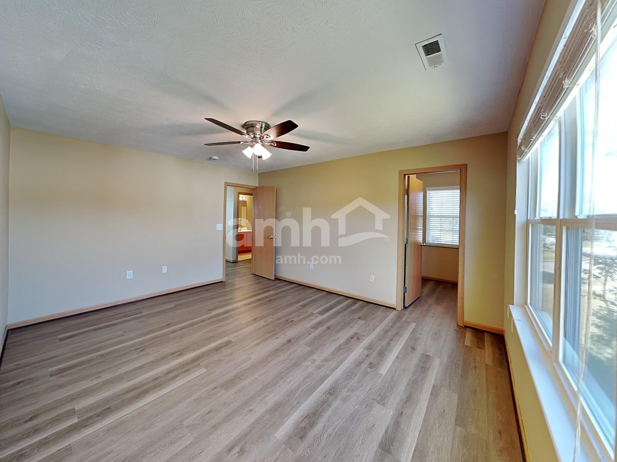 Building Photo - 2565 Allegro Ln