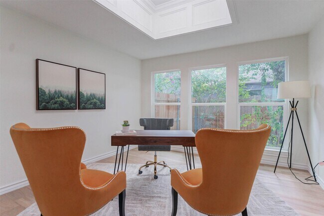 Building Photo - 11618 Lakeside Pl Dr