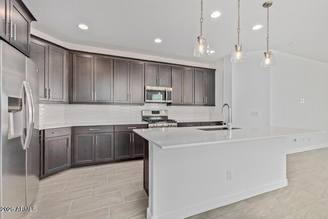 Building Photo - 2168 W Burnside Trail