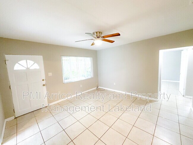 Building Photo - 1595 28th St NW