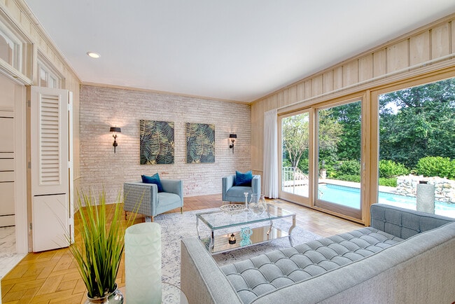 Building Photo - 31 Bridlewood Rd