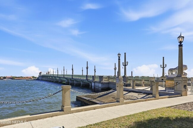 Building Photo - 205 Seaside Vis Ct