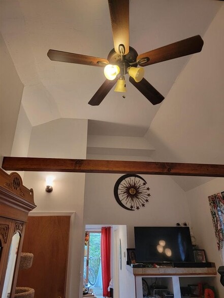 Building Photo - 58 Beech