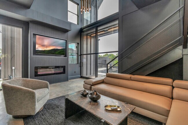 Building Photo - 2683 Blodgett St