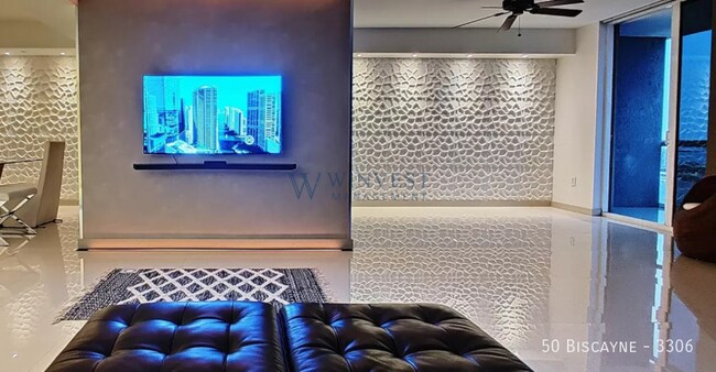 Building Photo - 50 Biscayne-3306