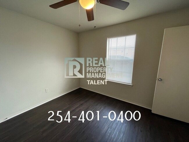 Building Photo - 5712 Redstone Dr
