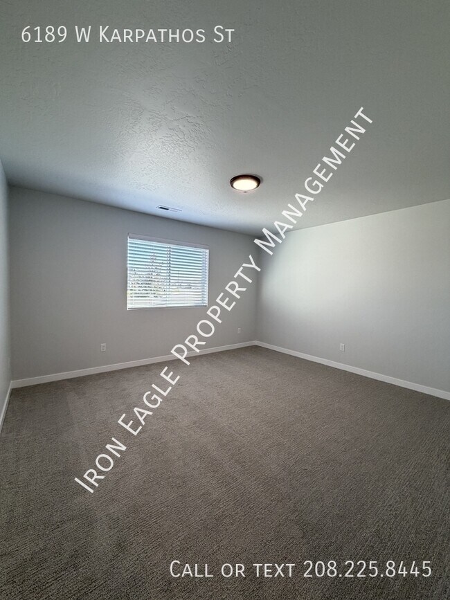 Building Photo - 6189 W Karpathos St