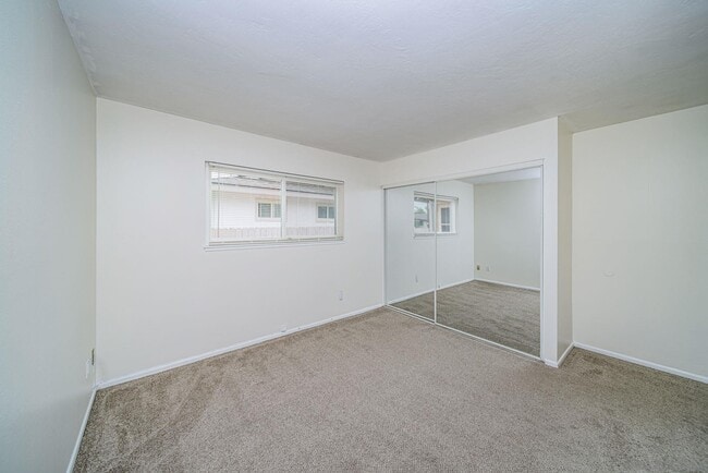 Building Photo - 3747 Millikin Ave