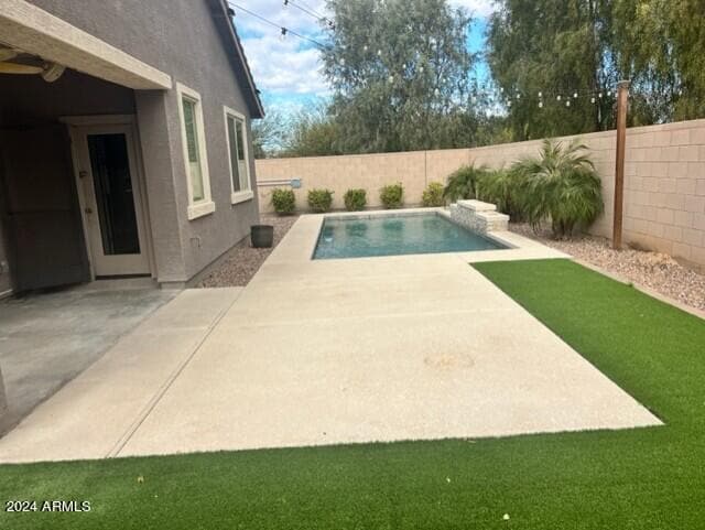 Building Photo - 3224 E Dogwood Pl