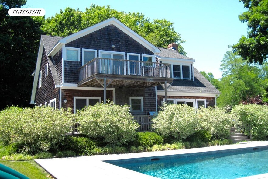 Primary Photo - 10 N Cartwright Rd