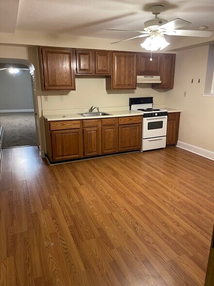 Building Photo - 53 Vernon Street