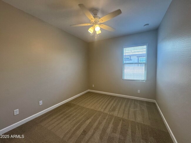 Building Photo - 55 N 197th Dr