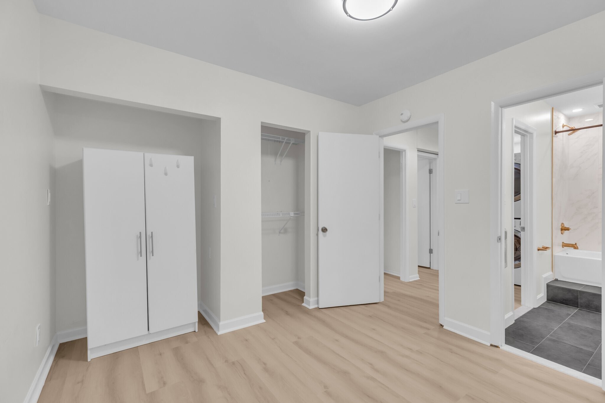 Building Photo - 5338 Anchor Ct