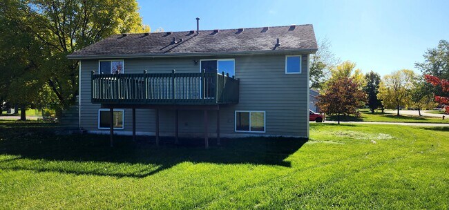 Building Photo - 10178 Karston Ave NE