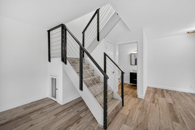 Building Photo - 3579 Cocoplum Cir