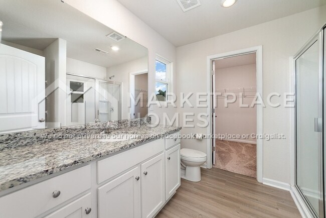 Building Photo - 3051 Cres Lk Ln