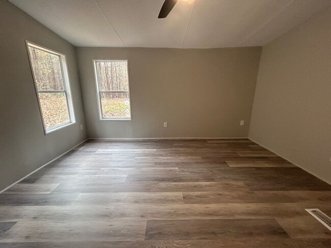 Building Photo - 1362 Winterwood Rd