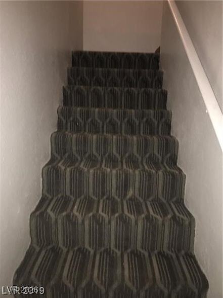 Building Photo - 5168 Garden Ln