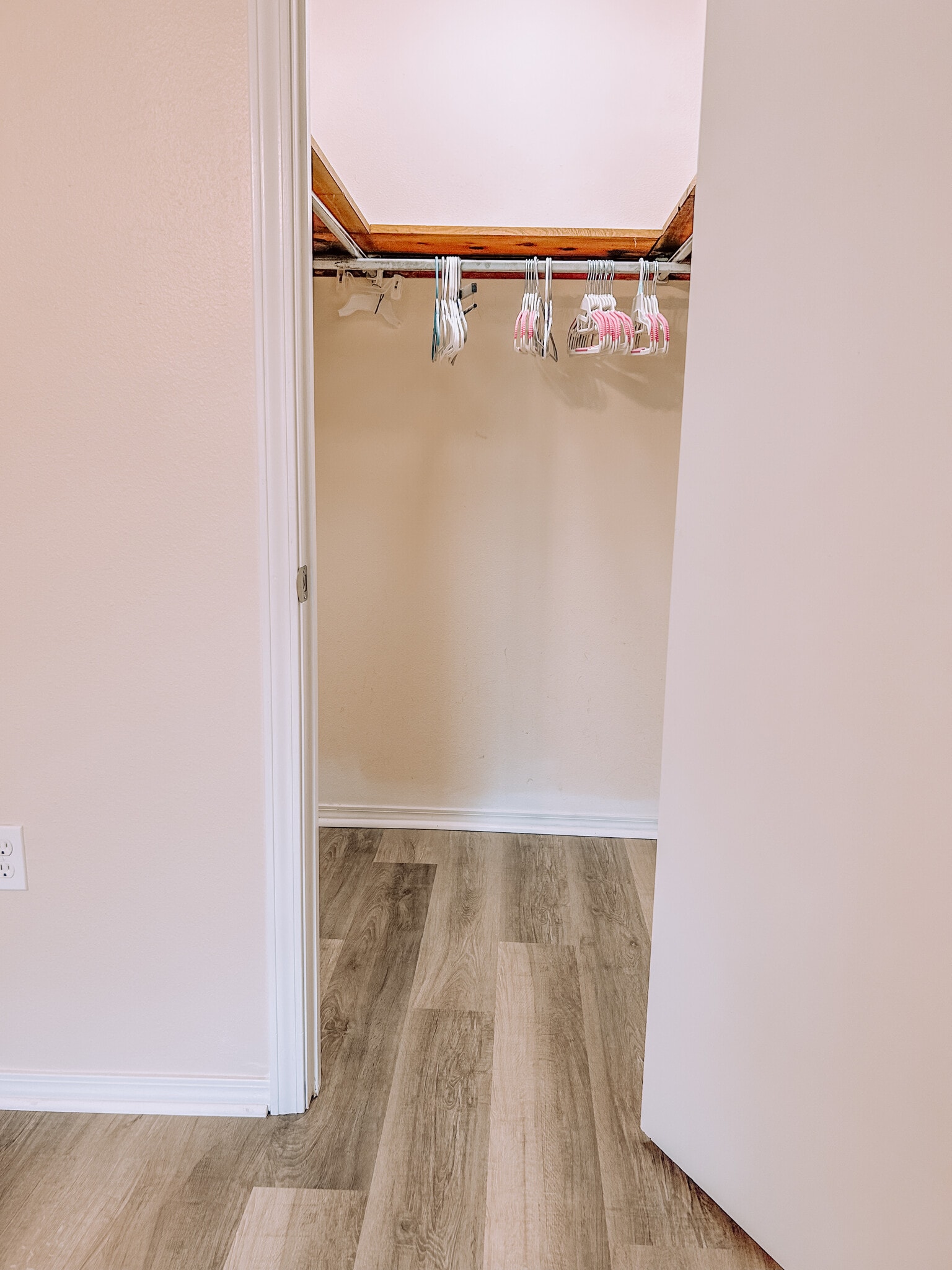 Building Photo - 2704 Sieglinde Ct