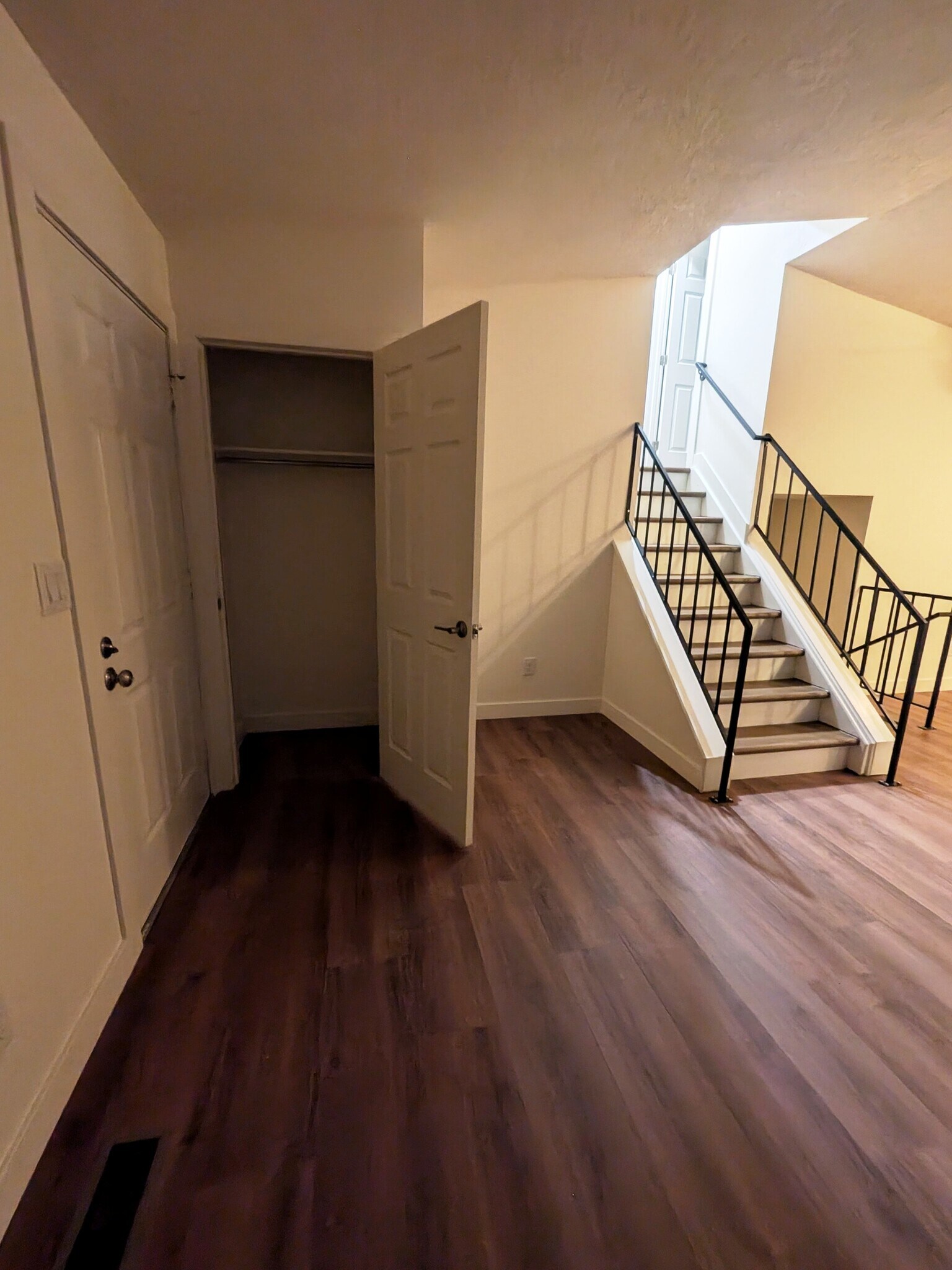 Building Photo - 8491 Rabbitbrush Way