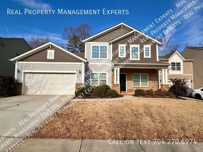 Building Photo - Spacious 5BR/3BA Home located in Charlotte!