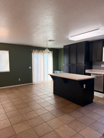 Building Photo - 15309 La Palma Way