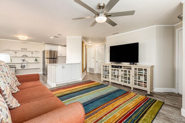 Building Photo - 3577 Paseo De Los Californianos