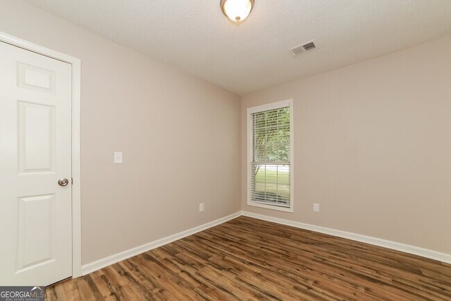 Building Photo - 4753 Limestone Ln NW
