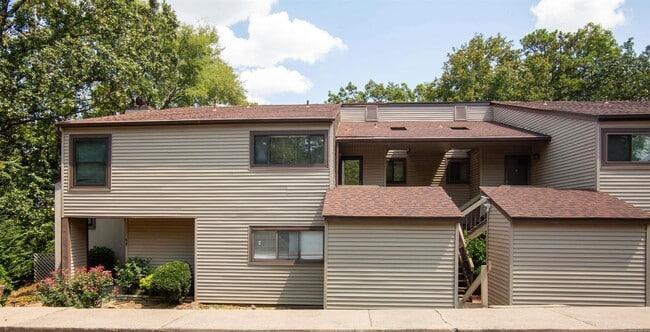 Building Photo - 12100 Rainwood Rd