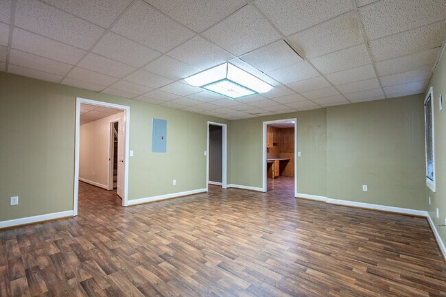 Building Photo - 3 Buckingham Ct