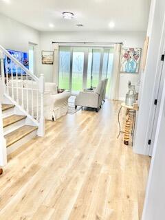 Building Photo - 15402 Goldfinch Cir