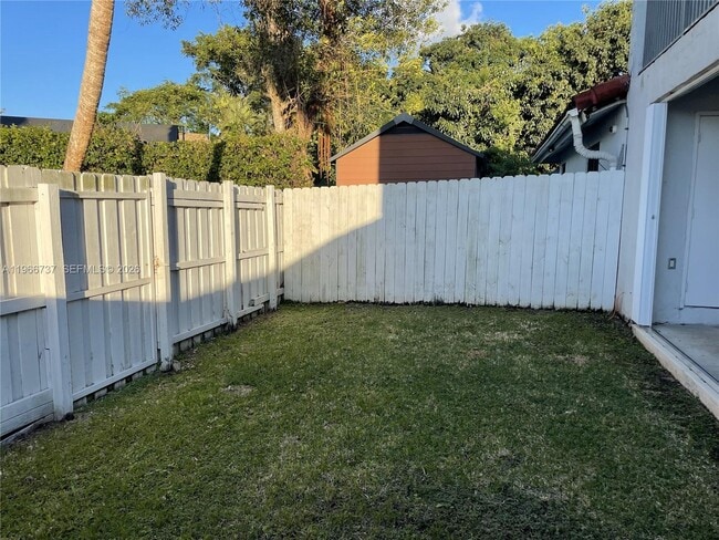 Building Photo - 2202 San Remo Cir