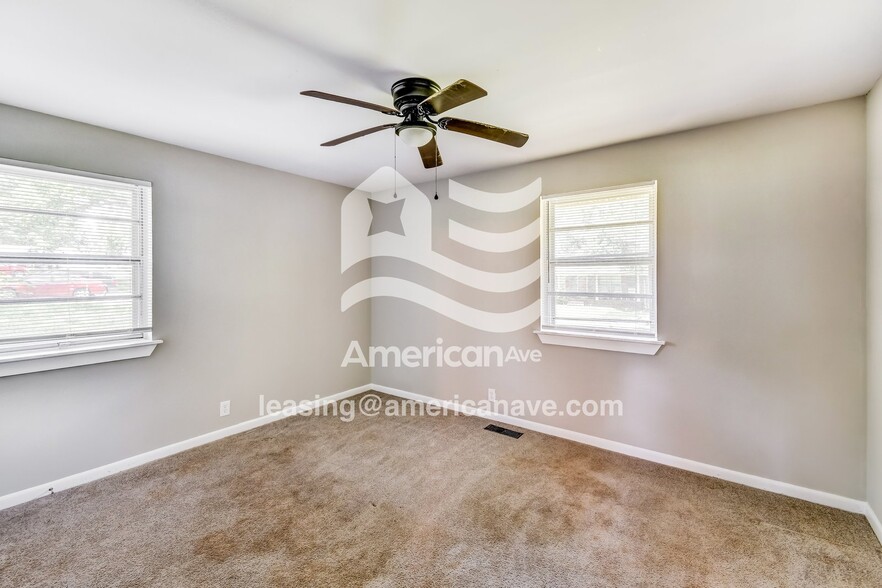 Building Photo - 3116 Cora Ave