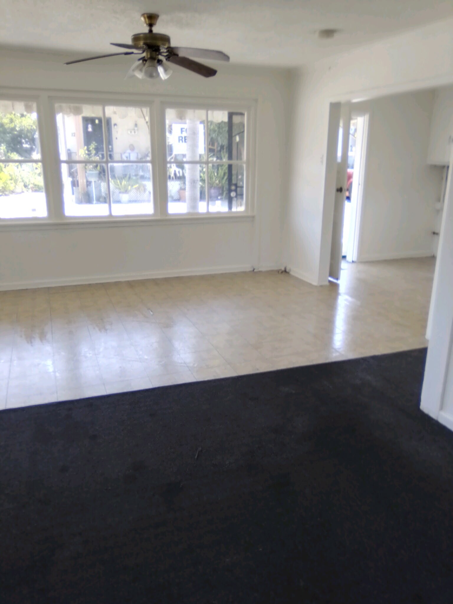 Building Photo - 14710 Lakewood Blvd