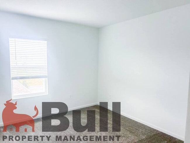 Building Photo - 6033 Blissful St