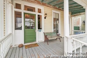 Building Photo - 109 Paso Hondo St