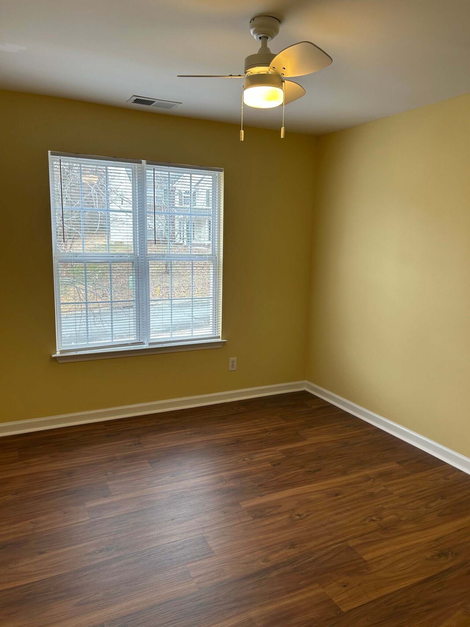 Building Photo - 505 Long Creek Pky