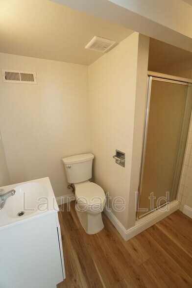 Building Photo - 3095 Elm St