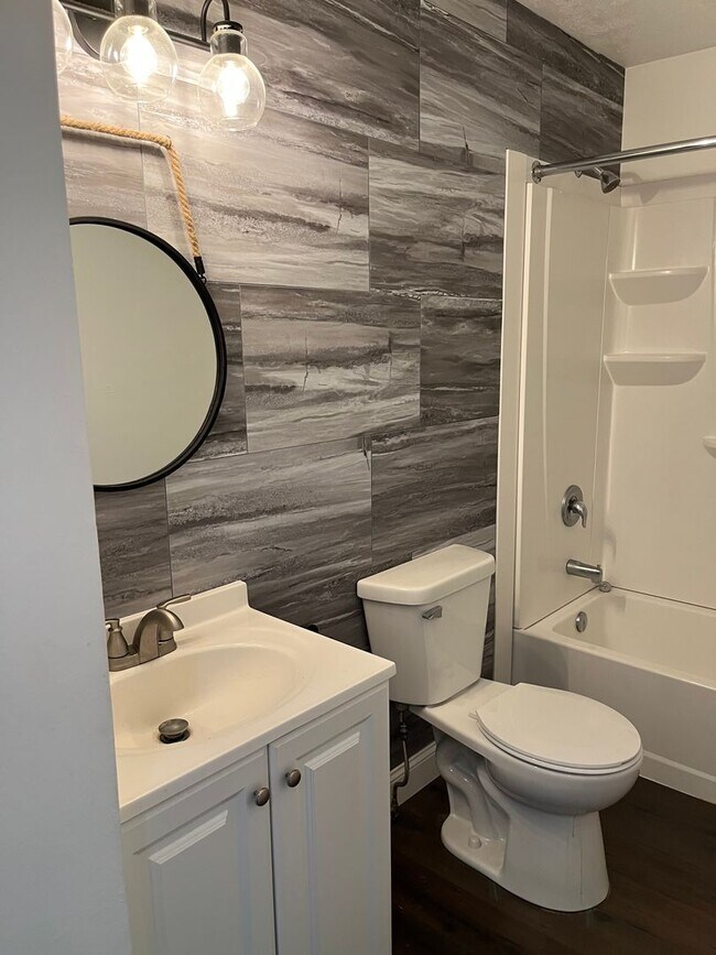 Building Photo - 4 Bed/2 Bath Rental Home in Crooks, SD!!