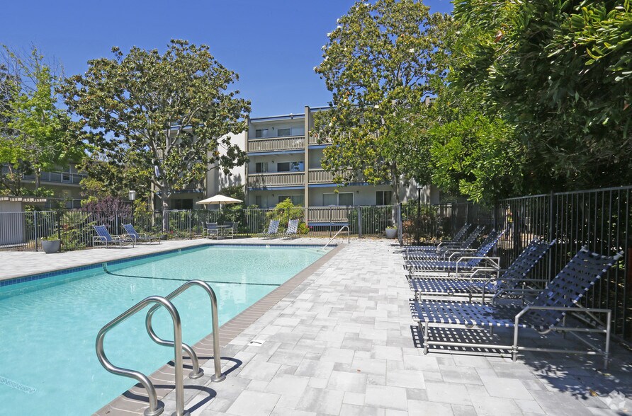 Del Medio Manor Mountain View Ca Apartment Finder