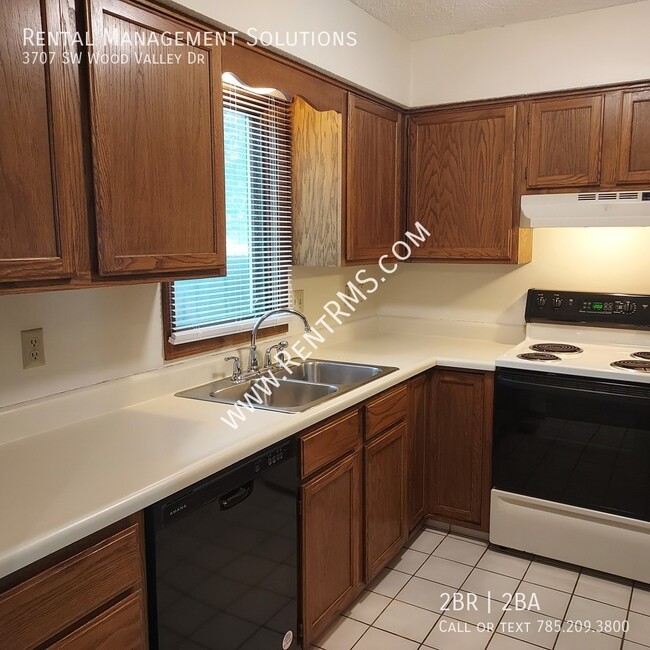 Building Photo - 3707 SW Wood Valley Dr
