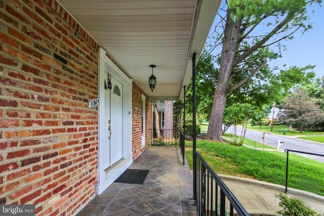 Building Photo - 11834 Goya Dr