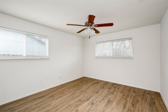 Building Photo - 6210 Buffalo Pass